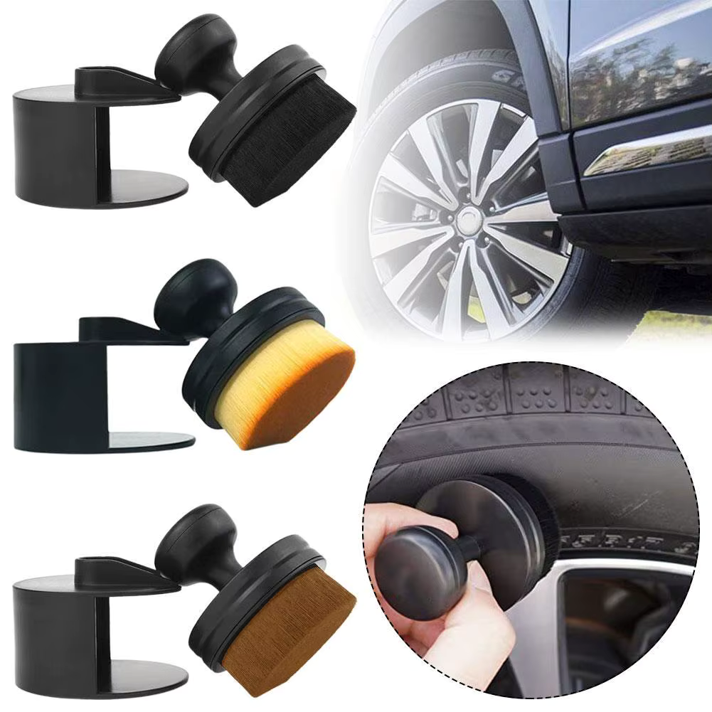 BlackShine Pro – Die All-in-One Reifen- & Auto-Glanzbürste