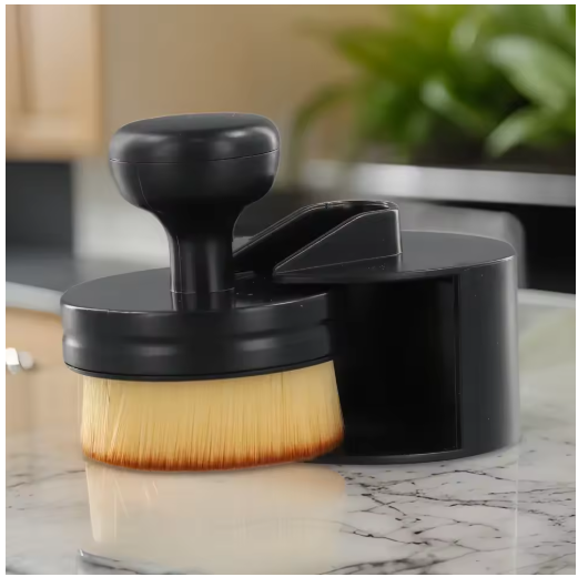 BlackShine Pro – Die All-in-One Reifen- & Auto-Glanzbürste